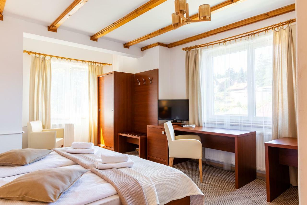 Hotel Ariston Karpacz Bagian luar foto